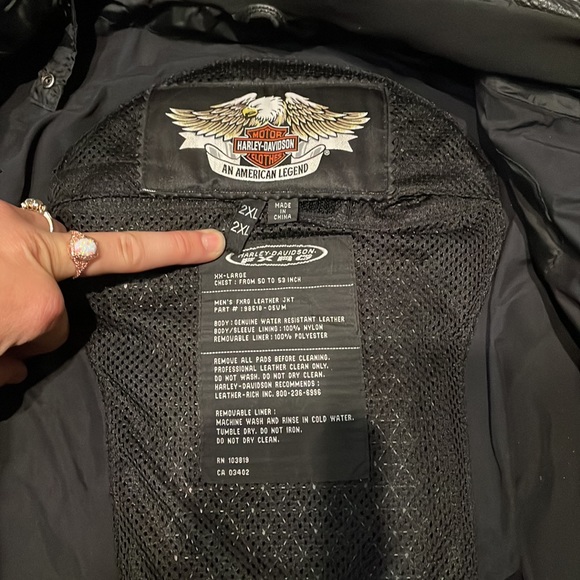 Harley Davidson Men’s FXRG Leather Jacket - Picture 4 of 8